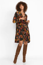 Load image into Gallery viewer, JASMOON FLORE VELVET FIELD TIERED DRESS
