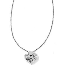 Load image into Gallery viewer, Alcazar Heart Necklace
