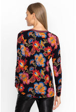 Load image into Gallery viewer, THE JANIE FAVORITE LONG SLEEVE V‑NECK TEE
