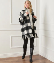 Load image into Gallery viewer, Plaid Fringe Jacket
